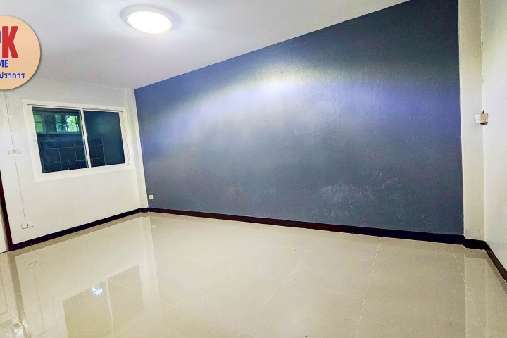 หมู่บ้าน ปรเมษท์